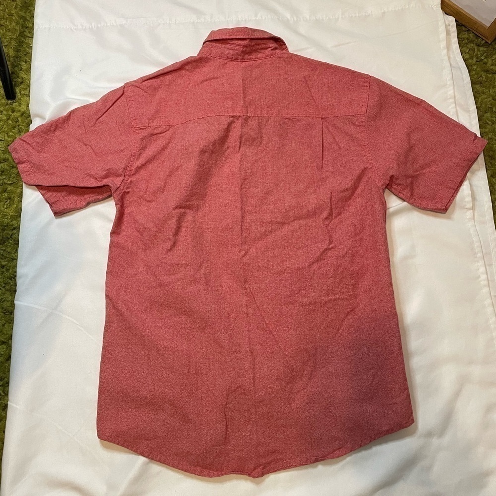 🐶🐶Boys Calvin Klein jeans size large red button down shirt🐶🐶 - Picture 4 of 4